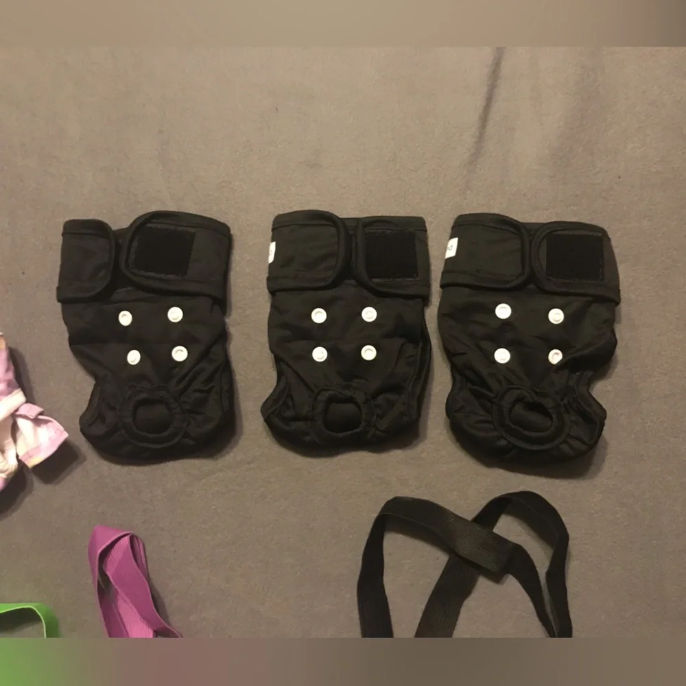 NEW Bundle of 7 Female Dog Diapers